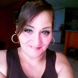 Meet your Posher, Isabel